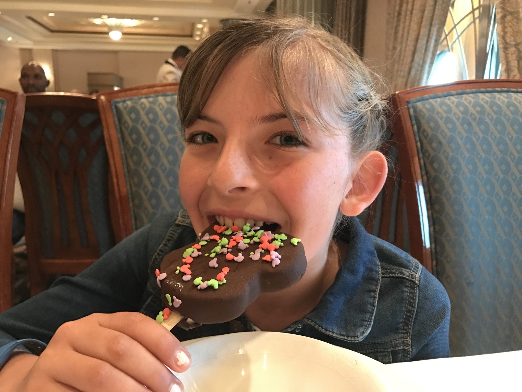 disney-cruise-mickey-ice-cream-bar